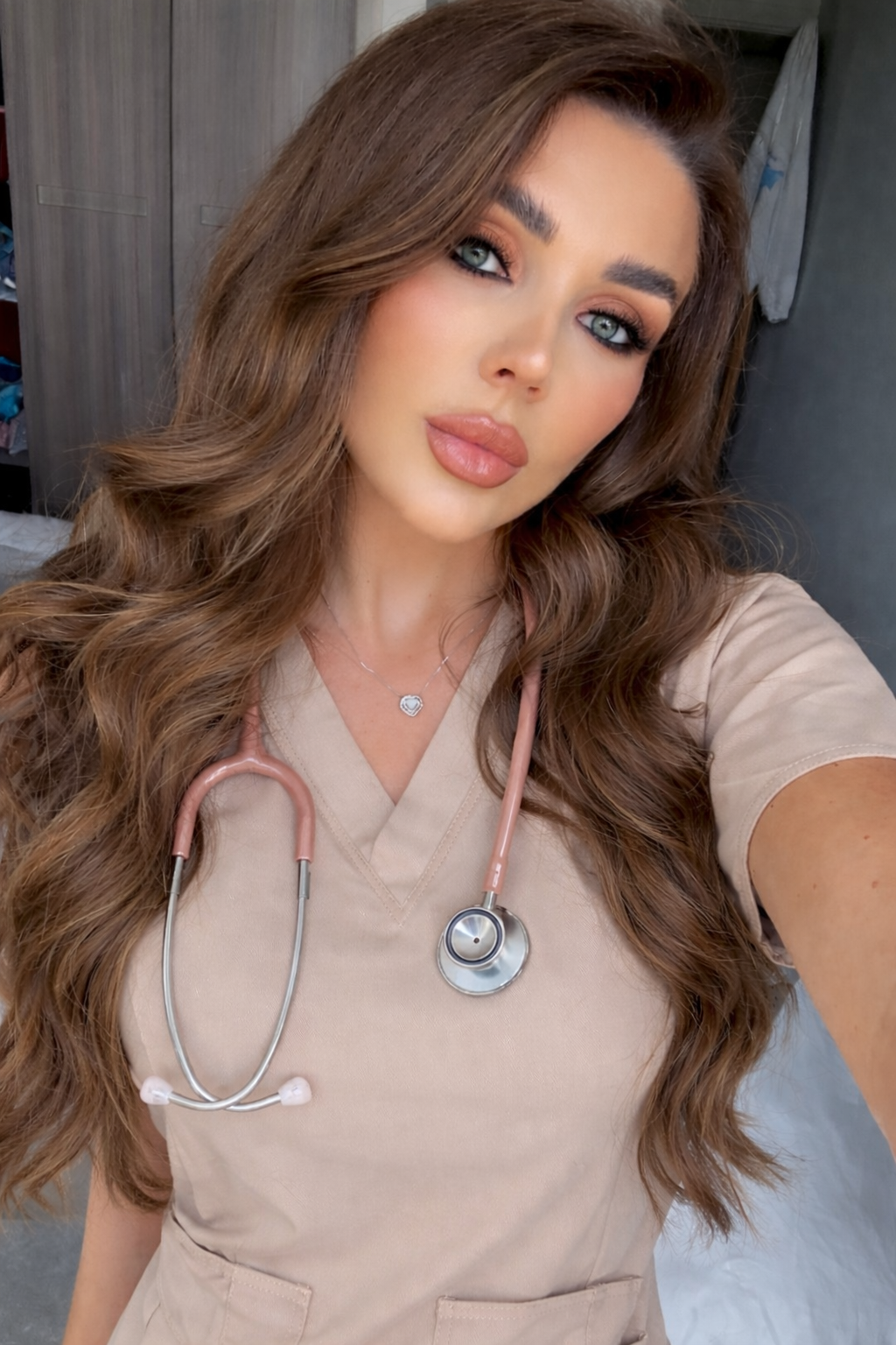 Roxzi - ClearCosmetics Specialist